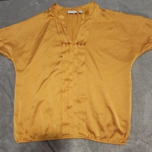 New York & Company Mustard Yellow Short Sleeve Blouse